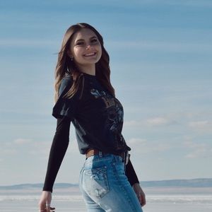 Meet your Posher, Natalee